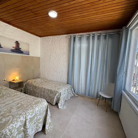 Americas 4- Bedroom Parking Private * Playa de las Americas (Tenerife)